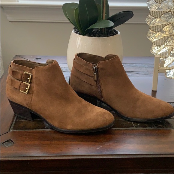 Sam Edelman Shoes - Sam Edelman suede ankle bootie